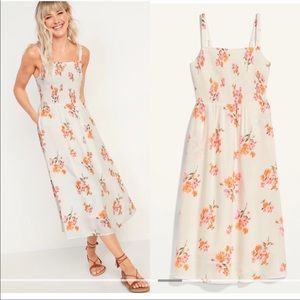 Old navy smocked midi dress with pockets